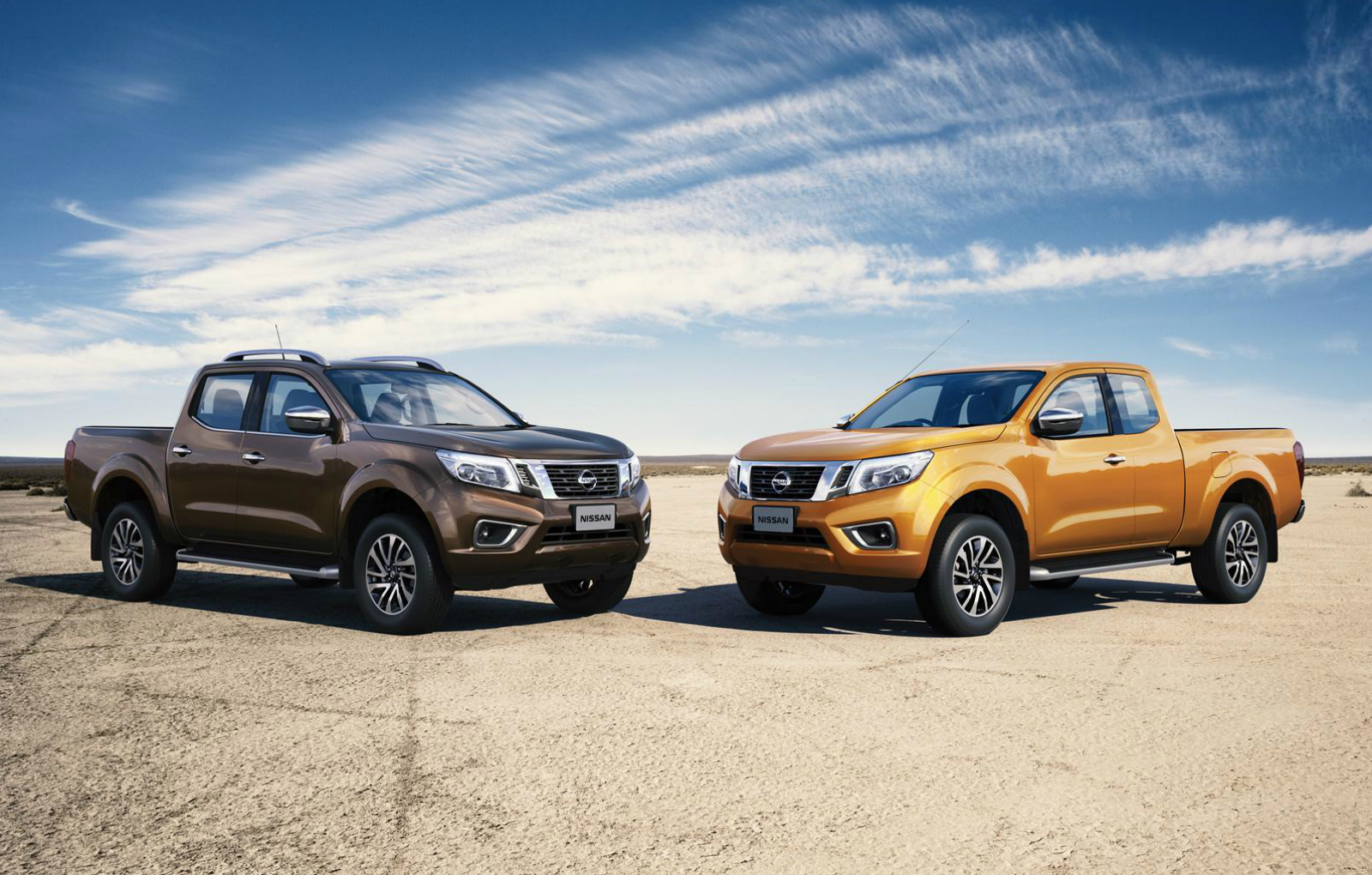 Машина nissan navara
